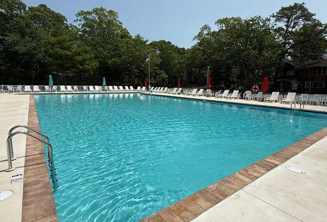 Whippoorwill Pool
